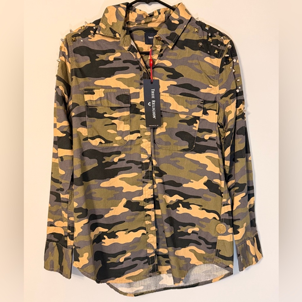 True Religion Studded Camo Button-Down Utility Shirt Jacket Small NWT